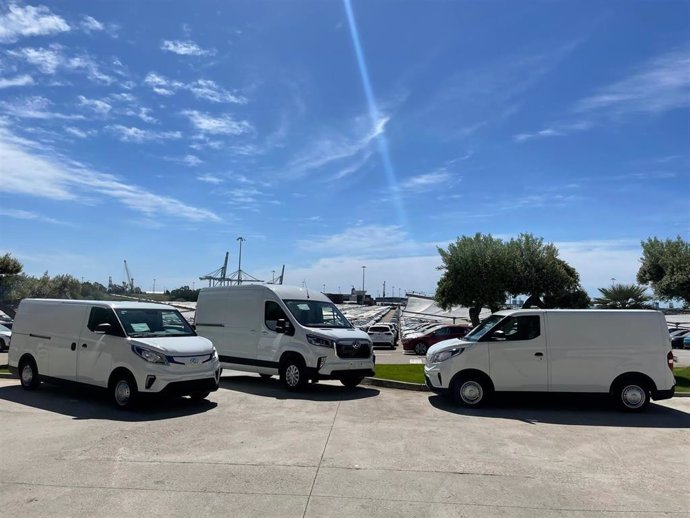 Vehículos Maxus en el Port de Tarragona.