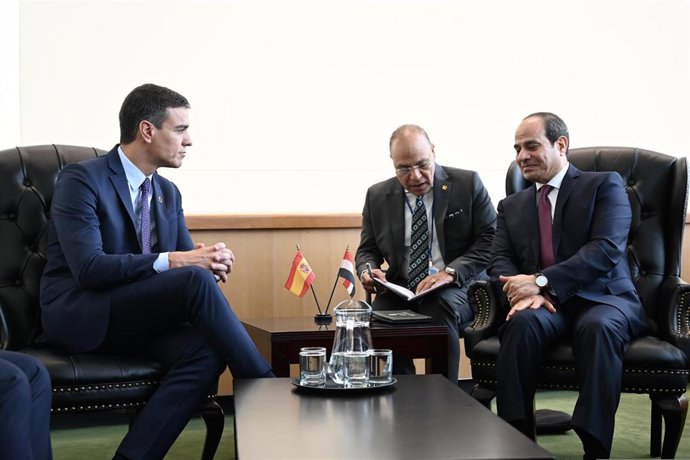 Archivo - El presidente del Gobierno en funciones, Pedro Sánchez, junto al presidente de Egipto, Abdelfatá al Sisi, en la reunión bilateral que han mantenido en el marco de la Asamblea General de Naciones Unidas el 24 de octubre de 2019