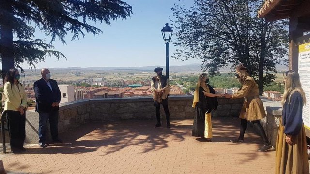 Visitas tetralizadas por la ciudad de Ávila.