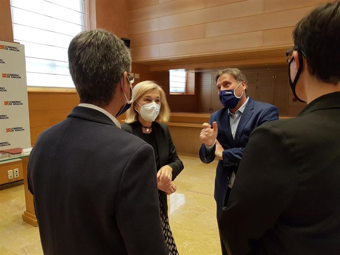 El convenio se ha firmado en el Edificio Pignatelli.