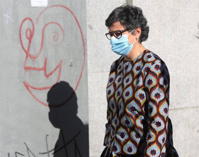 La ministra de Asuntos Exteriores, Unión Europea y Cooperación, Arancha González Laya, a su llegada para presidir un acto con motivo del Día de África, en el Palacio de Viana, a 25 de mayo de 2021, en Madrid (España). En el acto participan embajadores d