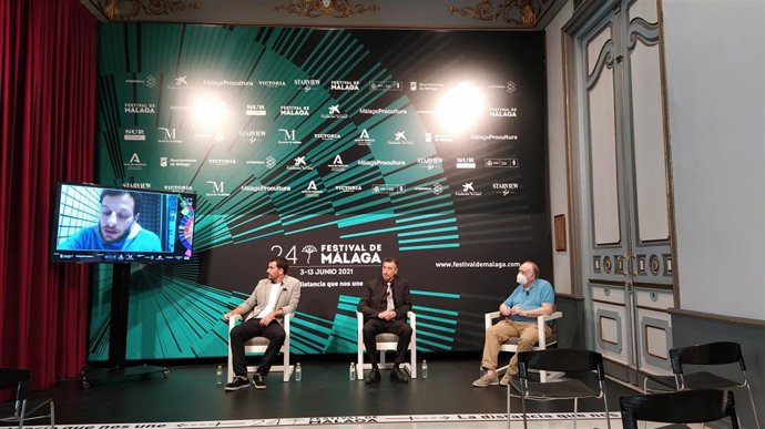 Presentación de 'Años luz' en el Festival de Cine de Málaga