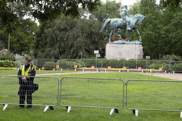 Estatua ecuestre del general confederado Stonewall Jackson, en Charlottesville, 2018.
