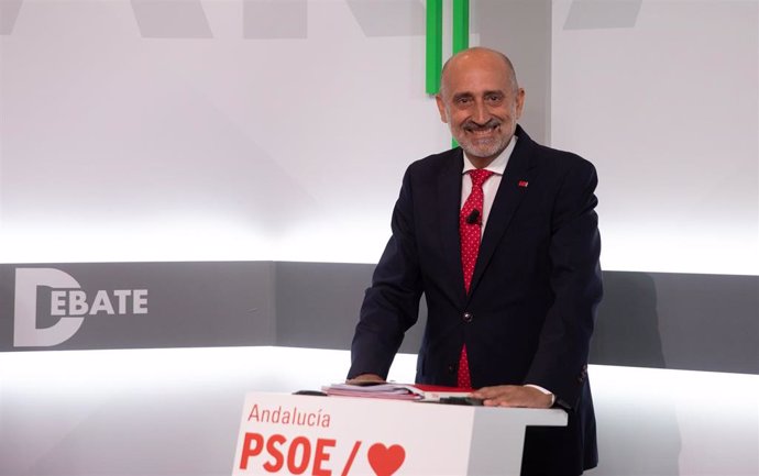 Luis Ángel Hierro, en el debate entre los tres candidatos de las primarias del PSOE-A a 08 de junio del 2021 en Sevilla, Andalucía