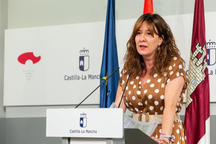 La Consejera De Igualdad Y Portavoz Del Gobierno Regional, Blanca Fernández, Comparece En Rueda De Prensa, Para Informar Sobre Los Acuerdos Del Consejo De Gobierno.