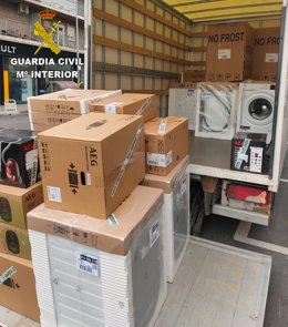 La Guardia Civil desarticula un grupo criminal dedicado a robos en interiores de camiones en las provincias de Madrid, Toledo y Albacete