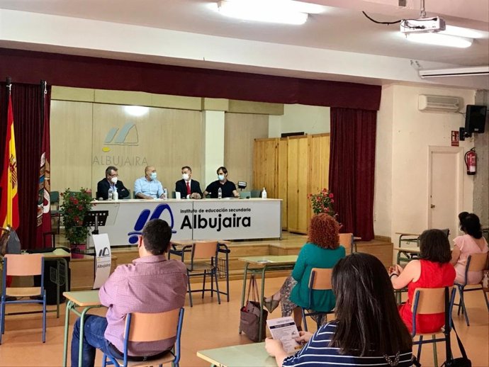 Presentación del nuevo ciclo en el IES Albuljaira de Huércal-Overa, en Almería