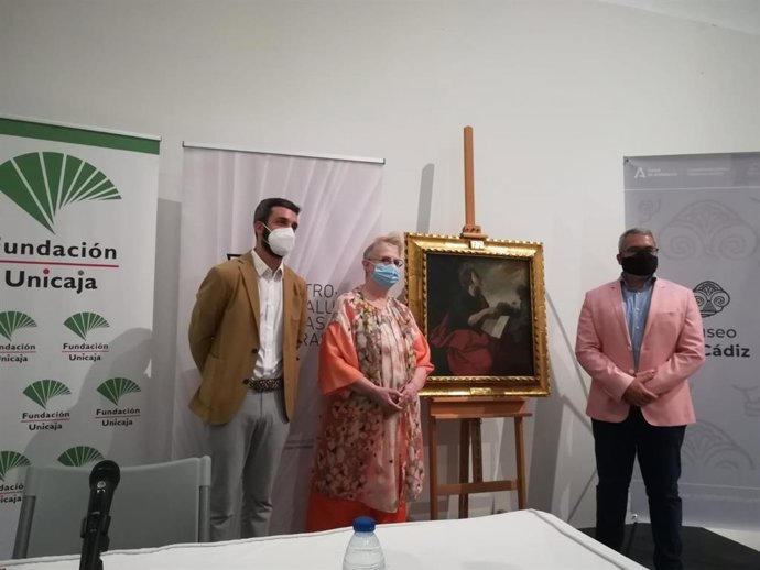 La escritora Ana Rossetti, durante el ciclo 'Conversaciones en el Museo' de la Junta de Andalucía.