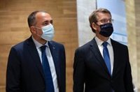 Feijóo pide que las medidas estatales del ocio nocturno sean "recomendaciones" y flexibilidad y revisión