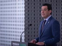 Moreno espera que la situación en el Ayuntamiento se "arregle lo antes posible"