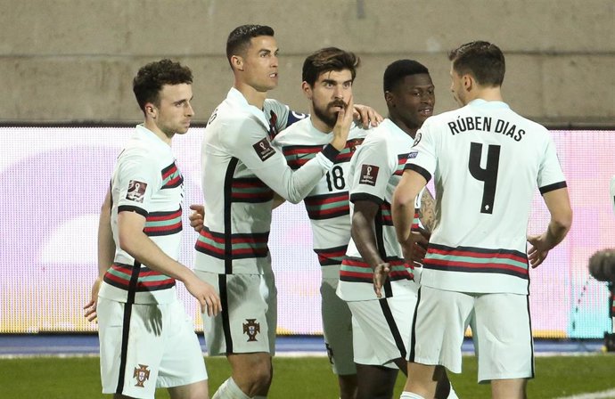 Archivo - Cristiano Ronaldo celebra un gol con la selección de Portugal
