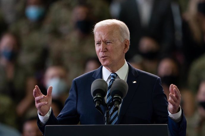 Biden en el discurso a las tropas estadounidenses en la base británica