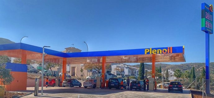 Gasolinera de Plenoil en Antequera (Málaga)