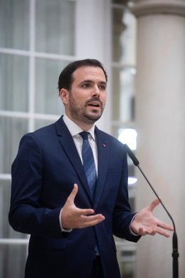 El ministro de Consumo, Alberto Garzón, en la Delegación del Gobierno en Andalucía.