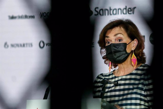 La vicepresidenta primera del Gobierno, Carmen Calvo, durante la inauguración del Santander WomenNOW Summit, en la sede de Vocento, a 9 de junio de 2021, en Madrid (España)