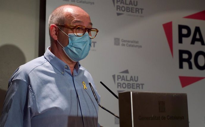 Albert Altés gana el I Premi d'Assaig Ricard Torrents Bertrana con una obra sobre los virus