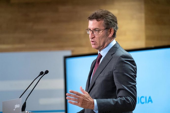 O titular do Goberno galego, Alberto Núñez Feijóo, durante a rolda de prensa posterior á reunión semanal do Consello da Xunta. San Caetano, Santiago de Compostela, 10/06/21.