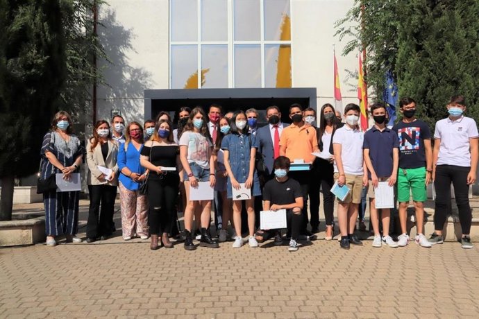 El consejero de Agricultura, Agua y Desarrollo Rural, Francisco Martínez Arroyo