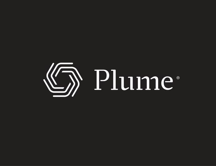 Plume_symbol_wordmark_row_dark_bg_Logo