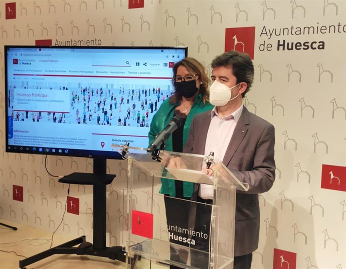 El alcalde de Huesca, Luis Felipe