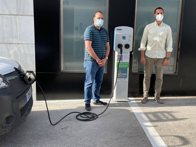 Nueva estación de recarga para vehículos eléctricos e híbridos