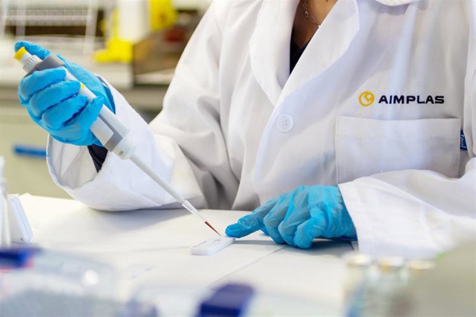 Archivo - Test Covid