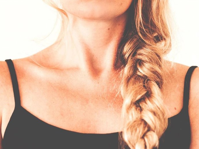 La piel del escote es mucho más delicada de lo que pensamos y precisa cuidados específicos