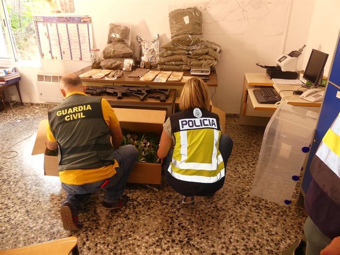 Desmantelada en Yecla una experimentada organización criminal dedicada al cultivo intensivo y distribución de marihuana