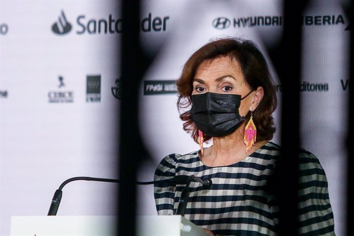 La vicepresidenta primera del Gobierno, Carmen Calvo, durante la inauguración del Santander WomenNOW Summit, en la sede de Vocento, a 9 de junio de 2021, en Madrid (España)