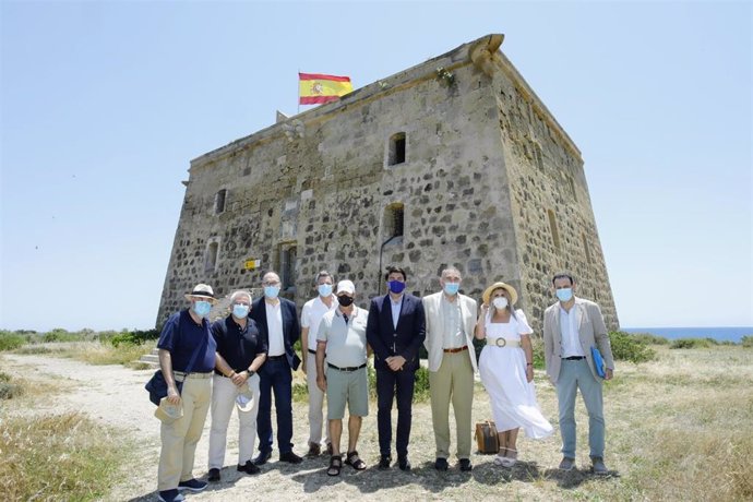 Ayuntamiento e Interior avanzan en la cesión de la Torre de Tabarca para uso museístico y medioambiental