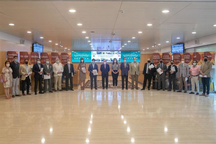 Plan de acción con asociaciones empresariales turísticas, en la Diputación