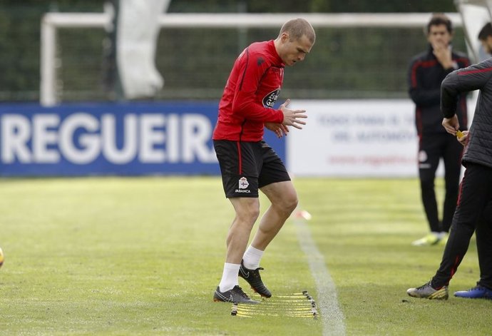 Archivo - El centrocampista español Álex Bergantiños, del RC Deportivo de La Coruña.