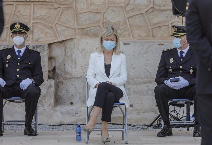 La consellera de Justicia, Gabriela Bravo, asiste al Día de la Policía adscrita a la Generalitat