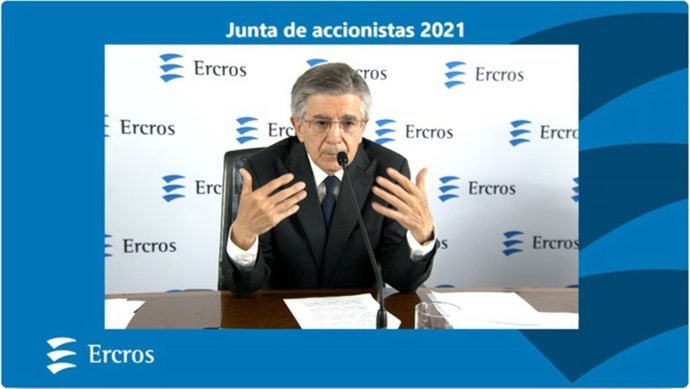 El presidente de Ercros, Antoni Zabalza, en la junta general telemática de la empresa