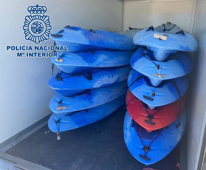 Kayaks sustraídos recuperados en El Puerto de Santa María.