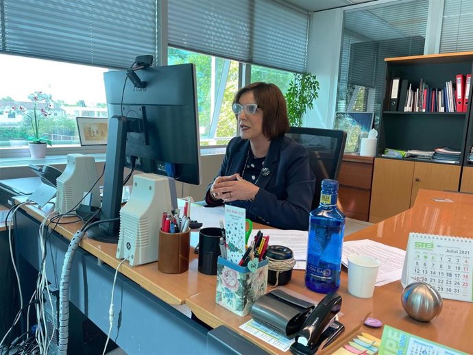 La directora de Personal Docentes, Rafaela Sánchez.