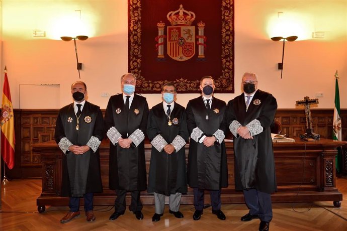 Acto de toma de posesión de José Ramón Carrasco, en presencia del presidente del TSJA, Lorenzo del Río