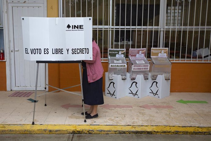 Centro de votación en Ciudad de México durante las últimas elecciones federales