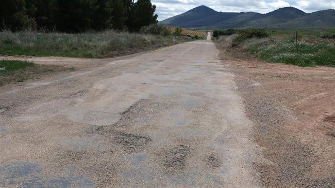 Cs pide en el Ayuntamiento de Tabuenca que se acometa la adecuación de la A-1301 entre Illueca y Borja.