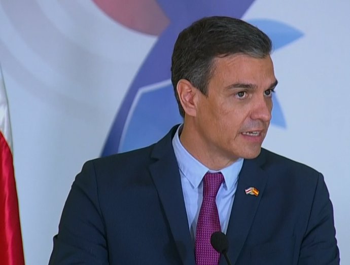El presidente del Gobienrno, Pedro Sánchez durante la rueda de prensa con el presidente de Costa Rica