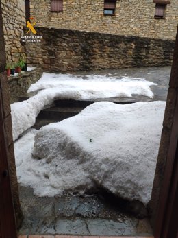 Tormenta de granizo en Rodellar (Huesca).
