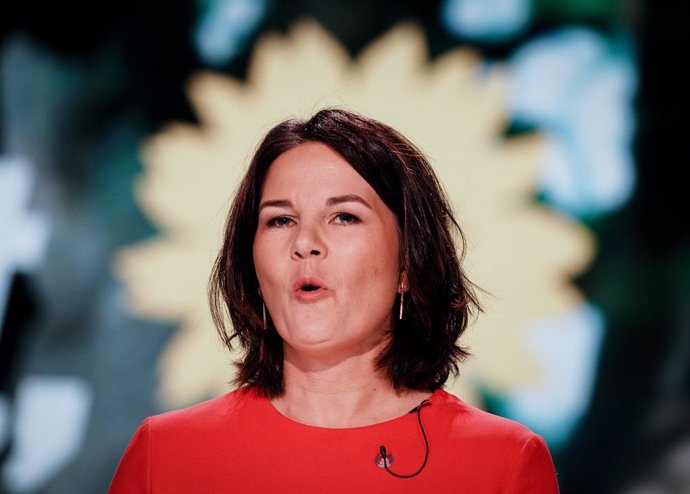 12 June 2021, Berlin: Annalena Baerbock, candidate for German chancellor and federal chairwoman of  Alliance 90/The Greens (Buendnis 90/Die Gruenen), speak following her confirmation as candidate for chancellor at her party's federal delegates' conferen