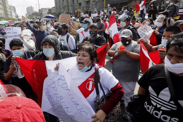 Archivo - Recurso - Manifestación en Lima, en Peru.