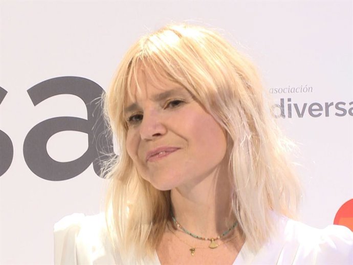 Eugenia Martínez de Irujo muestra la preocupación que ha sentido por su hermano Cayetano en el último bache de salud que ha sufrido el Conde de Salvataierra.