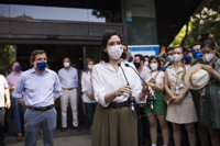 Ayuso acusa a Sánchez de querer hacer al Rey "cómplice" de los indultos a los líderes del 'procés'