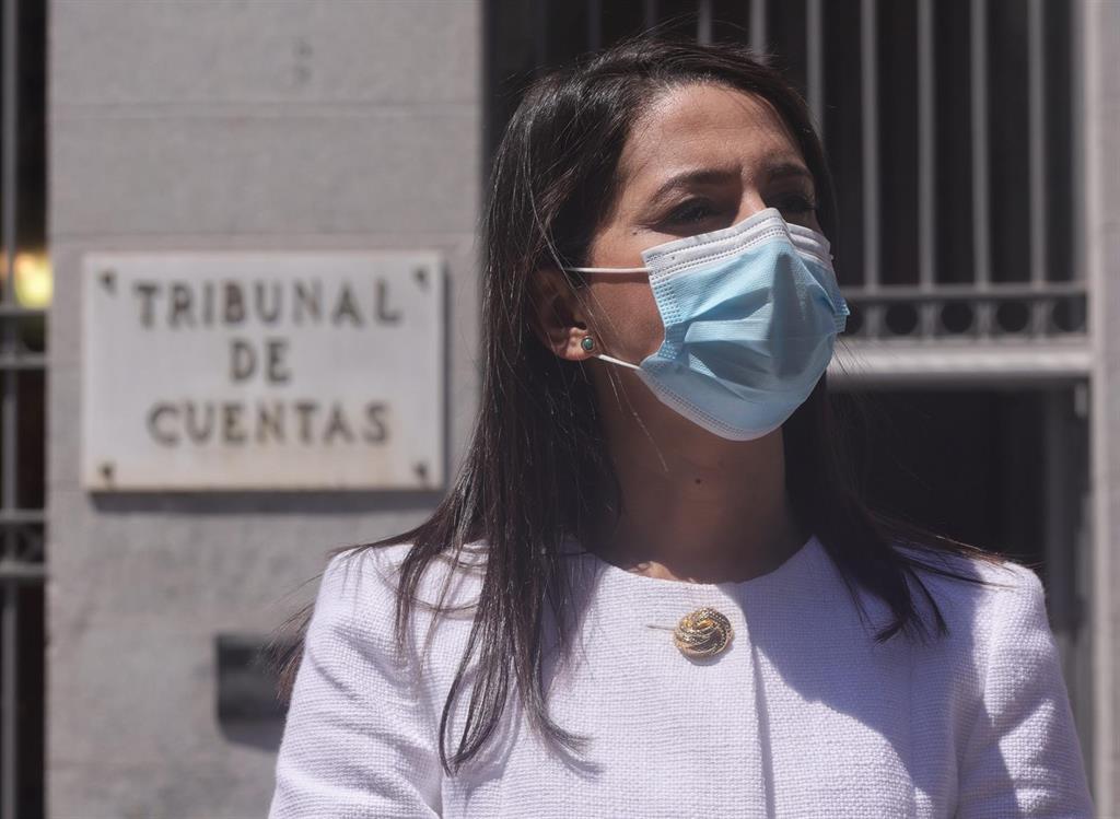 Arrimadas exige a Sánchez que cumpla lo que dijo en campaña y no indulte a los presos del 'procés' - Vimarsana News