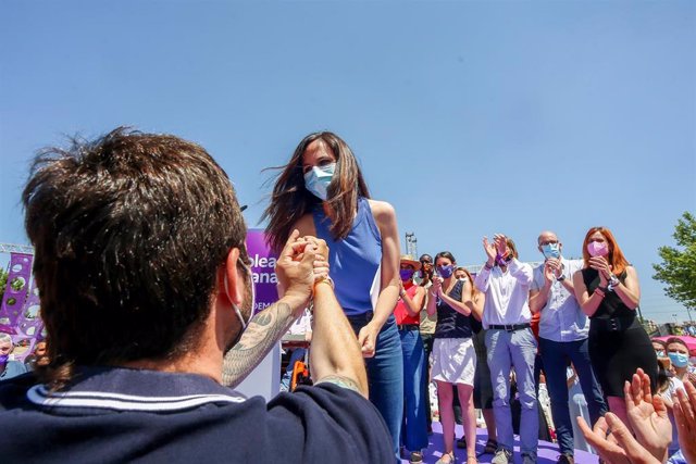 La nueva líder de Podemos, Ione Belarra, tras ser elegida como secretaria general del partido con el 89% de los votos con su candidatura `Crecer, en la IV Asamblea Ciudadana Estatal de Podemos, a 13 de junio de 2021, en el Auditorio Parque de Lucía de Al