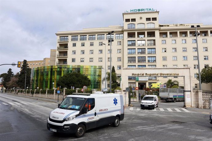 Archivo - Ambulancia saliendo del del Hospital Regional de Málaga a 2 de abril del 2020