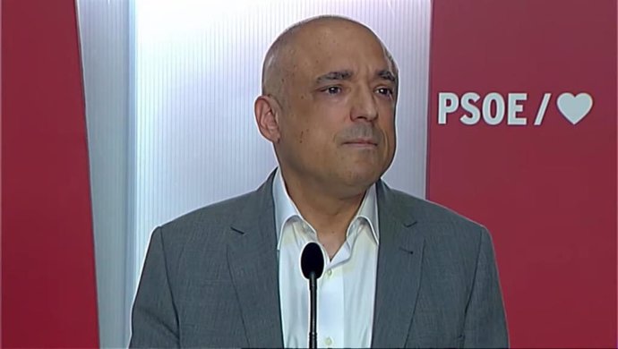 El PSOE asegura que en la Plaza de Colón "se promueve la discordia, la división y la confrontación"