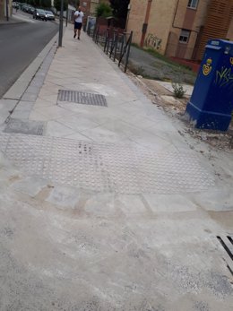 Imagen de una obra de accesibilidad del Ayuntamiento de Jaén.